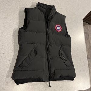 Canada Goose Freestyle Vest Style #2832L